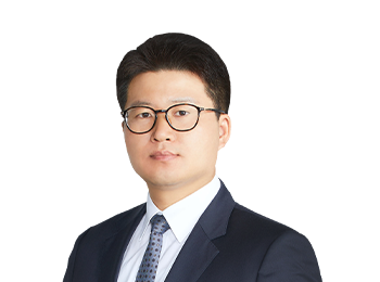 변호사 사진